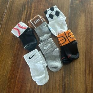 Baby Nike 18-24 months sports socks NEW